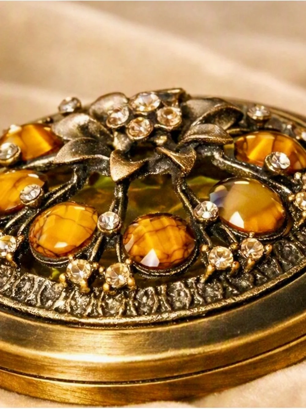 Vintage 1950s Jeweled Compact with Crackle Glass Cabochons & Rhinestone Floral